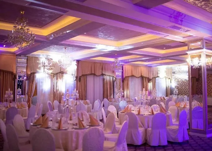 Hotel Ten Constanta Szálloda 4*