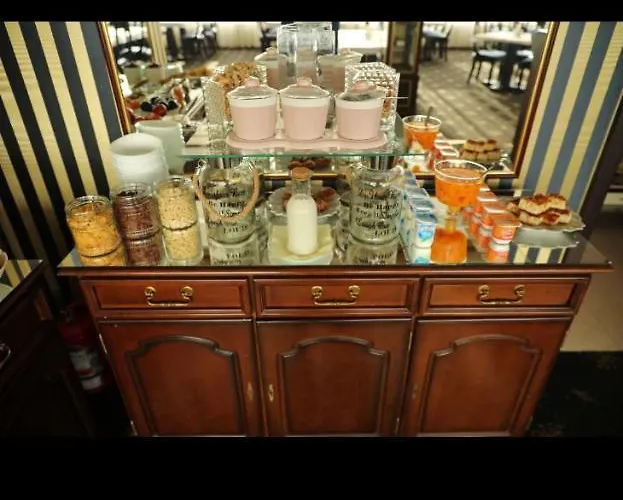 Hotel Ten Constanta Hotel